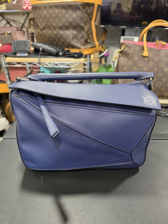 Loewe Handbags - Loewe Puzzle Medium Shoulder Bag in Navy Blue COA